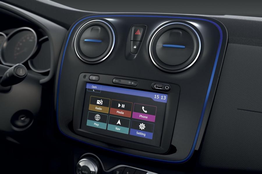 Детали интерьера Dacia Logan MCV Stepway SE Twenty Special Edition 2020 года  (фото 4 из 10)
